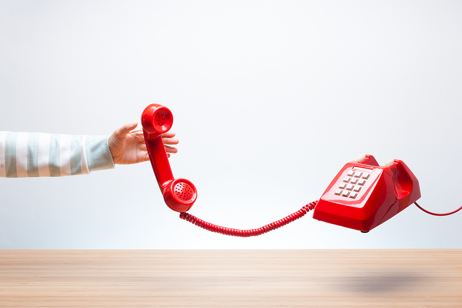 ask friends and family for job search advice and brainstorming image of red phone